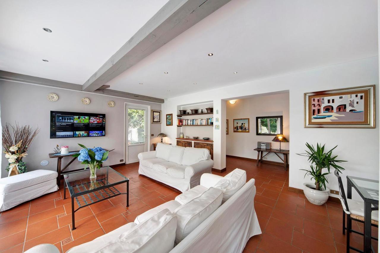 Luxury Country House Domaso Luaran gambar